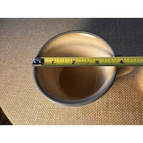 Vintage Pfaltzgraff Folk Art Pattern Tan And Blue Coffee Mugs --Set of 2 - Picture 5 of 8